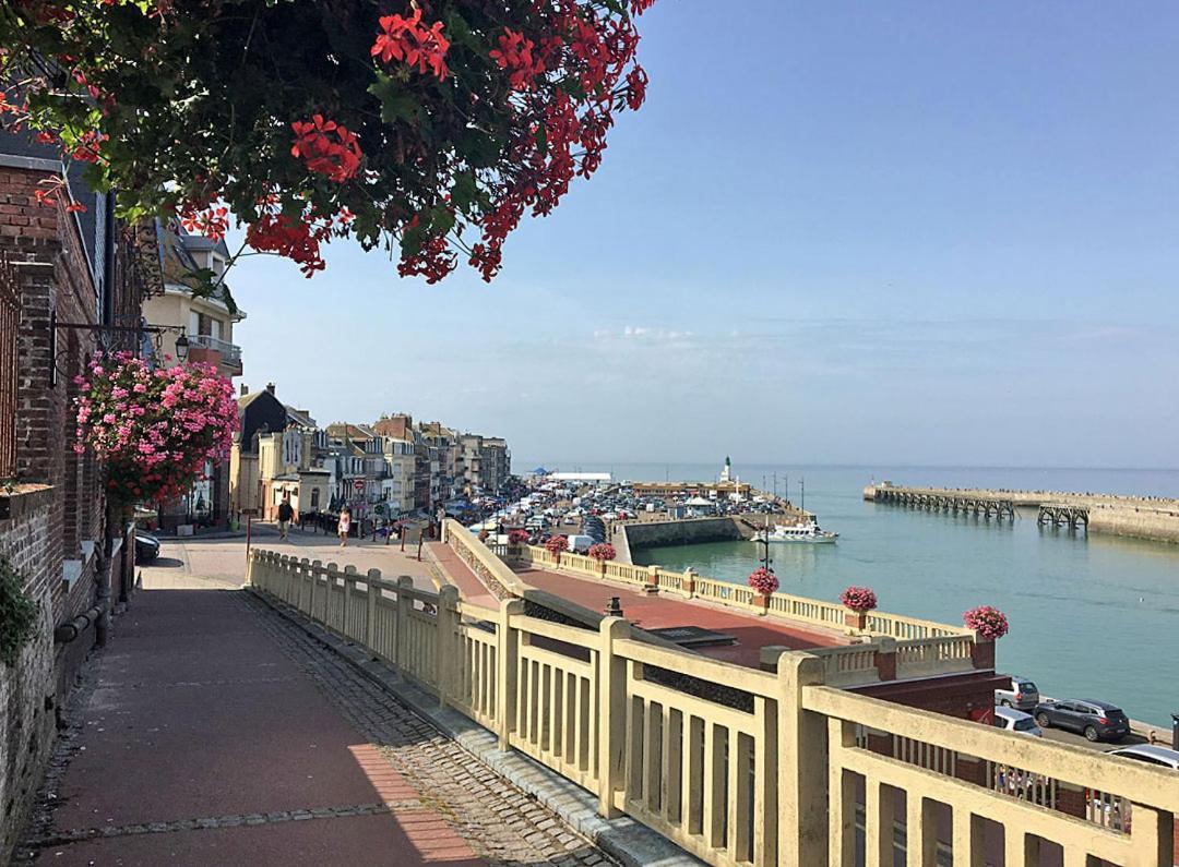 Notre Nid - Grande Terrasse Privee En Bord De Mer, Au Coeur Du Quartier Historique Du Treport ! Wifi Le Tréport المظهر الخارجي الصورة